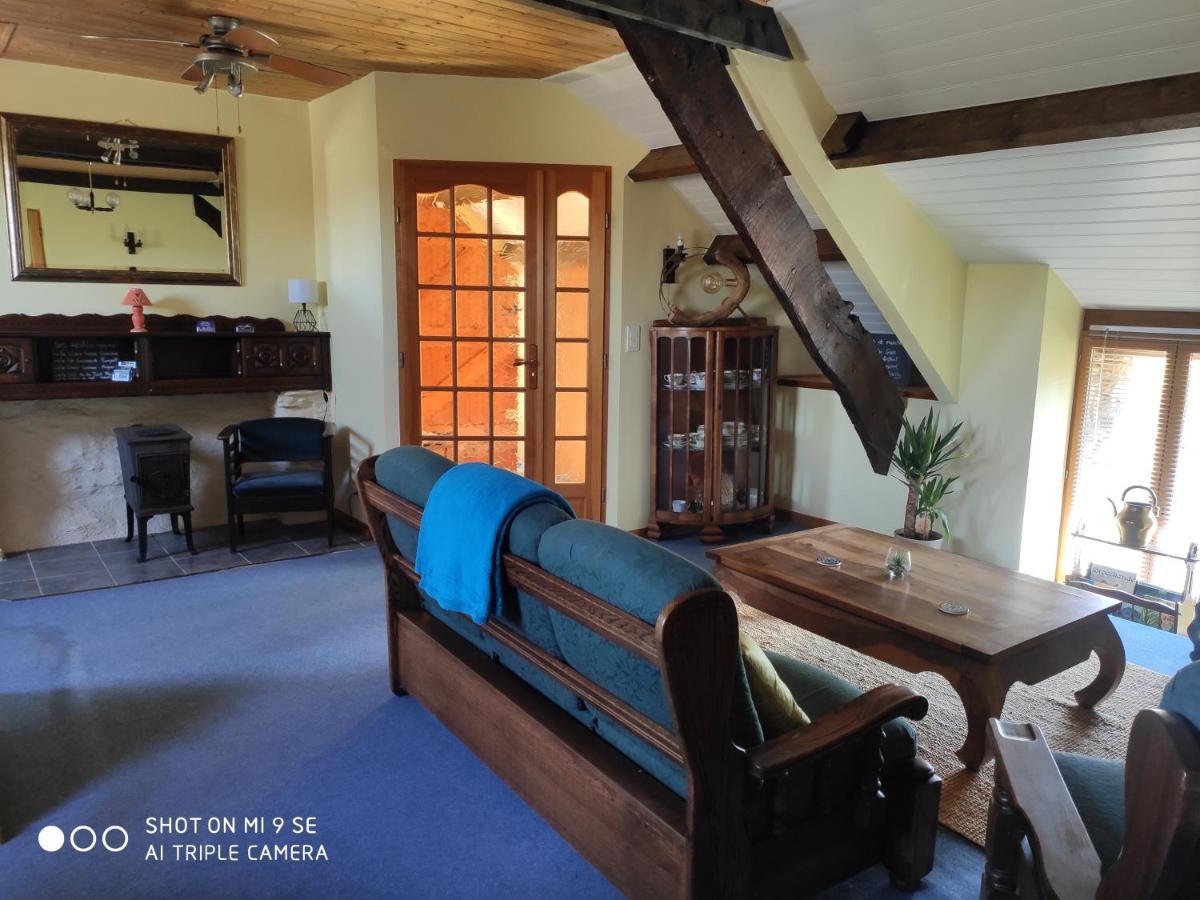 Gite Le Grenier Aux Portes De Broceliande Apartman Réminiac Kültér fotó
